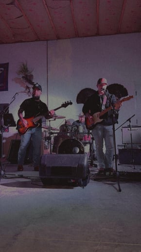 Gallery photo 1 of Deep Creek Band