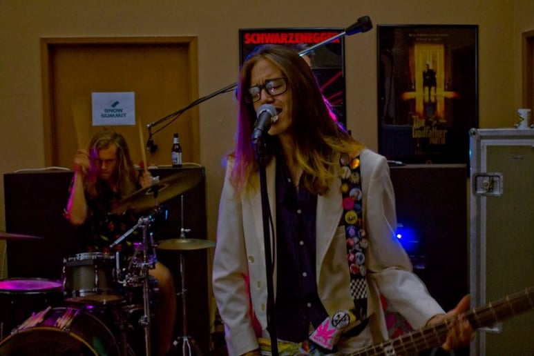 Gallery photo 3 of Deep Fryd Dynamite