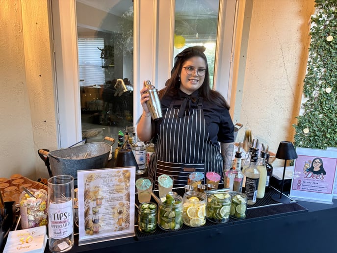 Gallery photo 1 of Dee’s Bartending Services