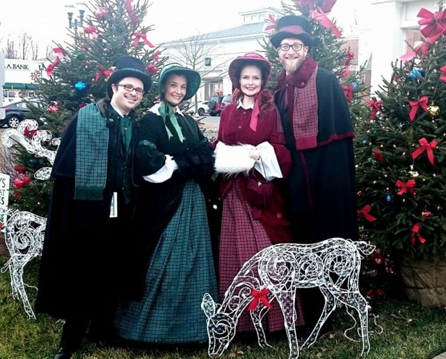 Gallery photo 7 of Manhattan Holiday Carolers