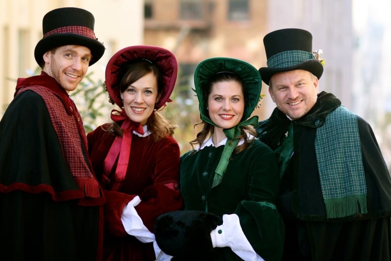 Gallery photo 8 of Manhattan Holiday Carolers
