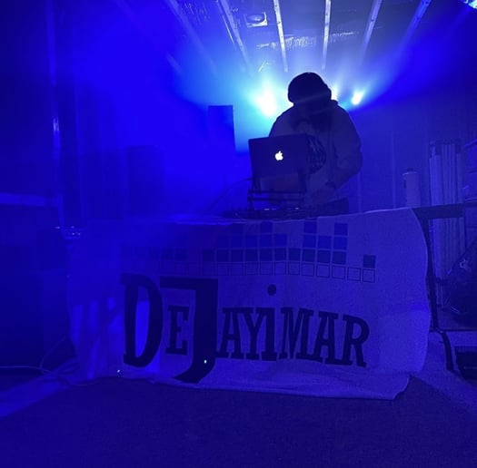Gallery photo 7 of Dejayimar