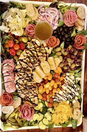 Gallery photo 2 of deLITEful kitchen catering