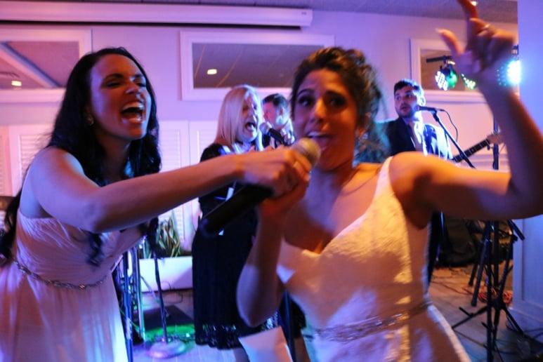 Gallery photo 9 of Del's Groove