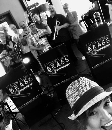 Gallery photo 5 of Delta Brass Express