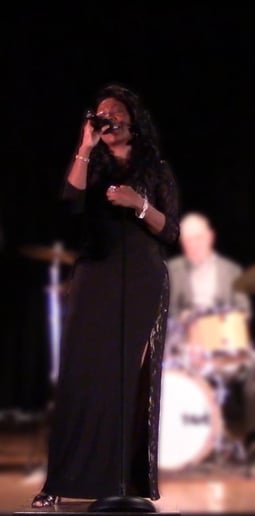 Gallery photo 2 of Demetria & the Fellas
