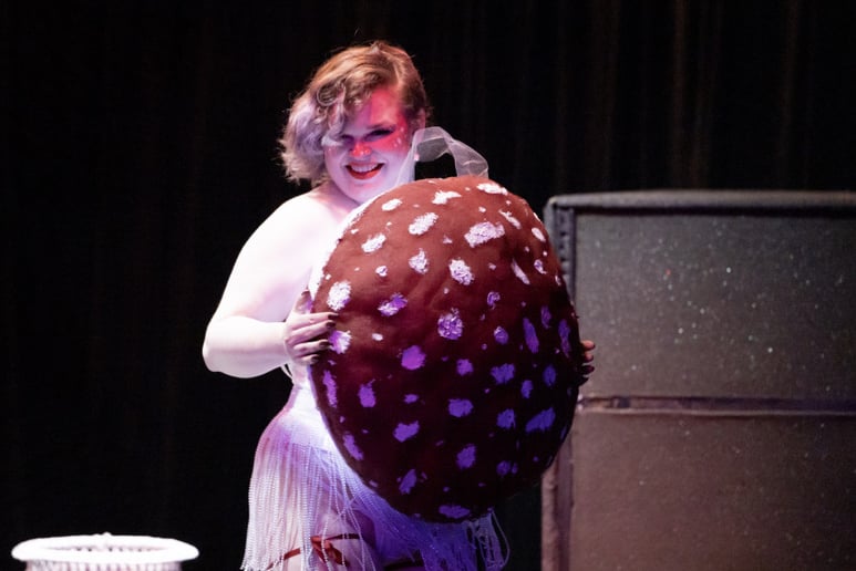 Gallery photo 1 of Demi Blazed Burlesque