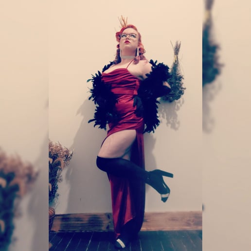 Gallery photo 6 of Demi Blazed Burlesque