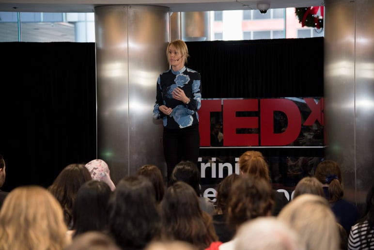 Gallery photo 3 of Dena Jackson, Comedian and Keynote Speaker