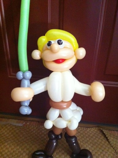 Gallery photo 4 of Dena The Balloon Lady