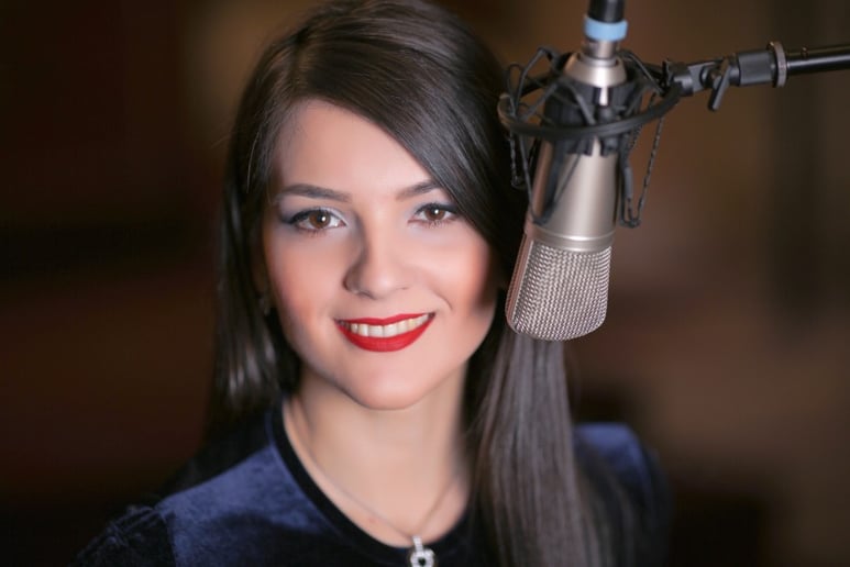 Gallery photo 3 of Denisa Grecu