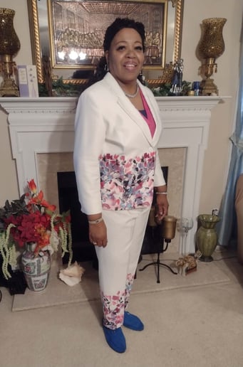 Gallery photo 2 of Denise Hawkins