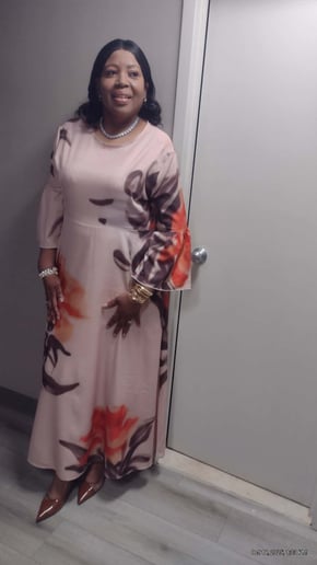 Gallery photo 4 of Denise Hawkins
