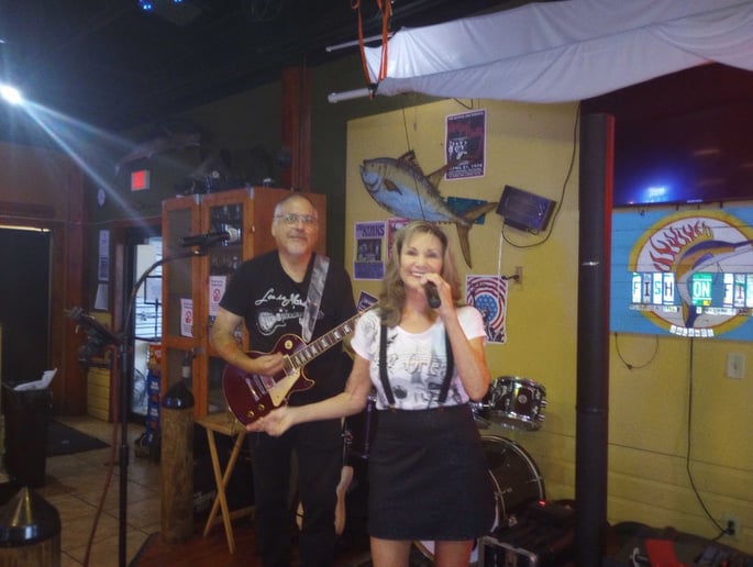 Gallery photo 6 of Dennie and the Jets