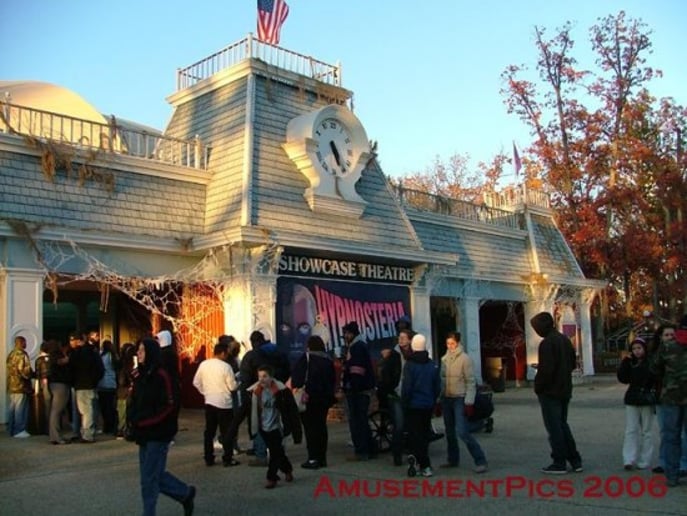 Gallery photo 1 of Denny More