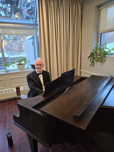 Gallery photo 1 of Derek Byrne Entertainment