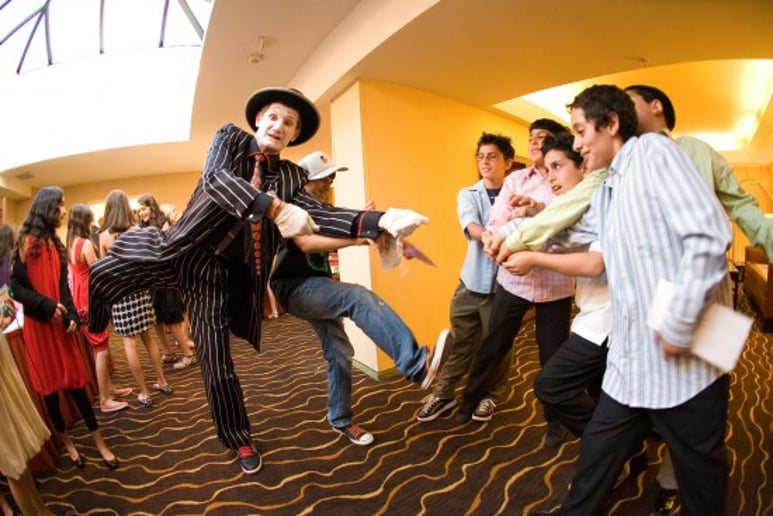 Gallery photo 10 of Derek the Mime