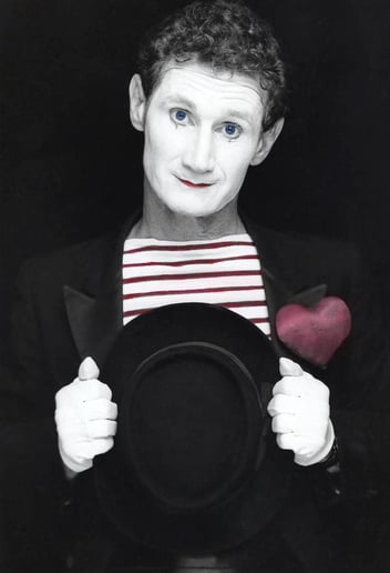Gallery photo 11 of Derek the Mime
