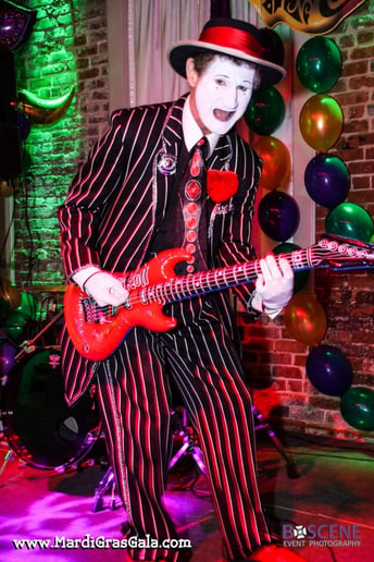 Gallery photo 12 of Derek the Mime