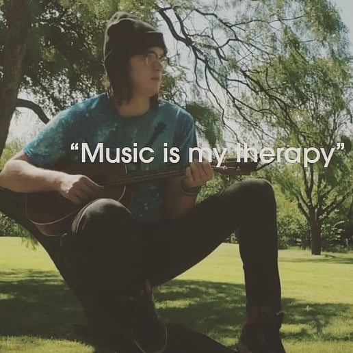 Gallery photo 3 of Derian Ramsey Music