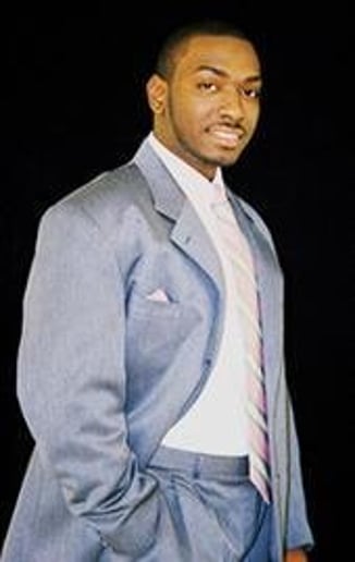 Gallery photo 1 of Derrick Hinton