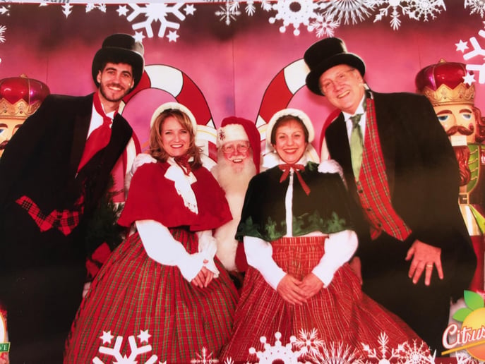 Gallery photo 11 of Desert Carolers