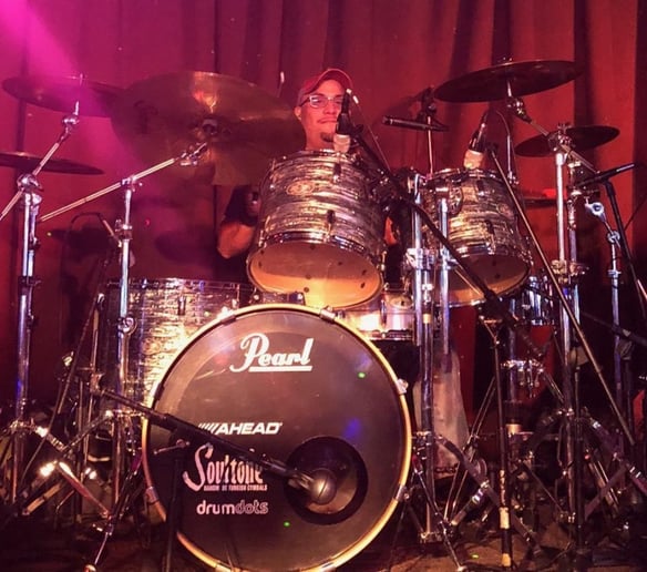 Gallery photo 5 of Desert Drummer