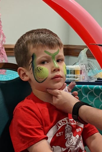 Gallery photo 2 of Designer Face Painting and Balloons