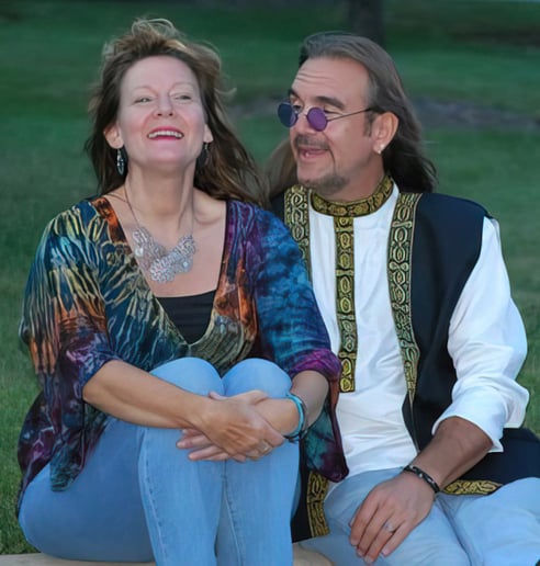 Gallery photo 10 of Desmond and Molly