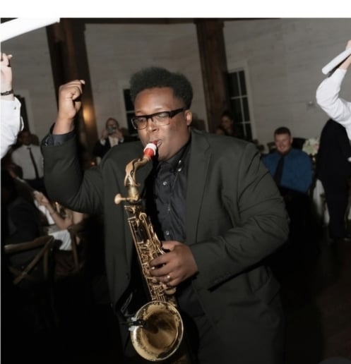 Gallery photo 4 of Destin Miller Music