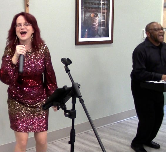 Gallery photo 6 of DeVoe Music Party Band