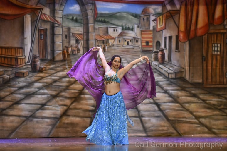 Gallery photo 7 of Dezere Raqs