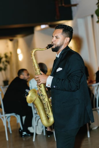 Gallery photo 6 of DG Sax
