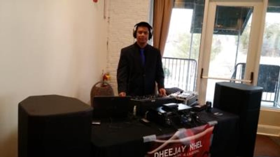 Gallery photo 12 of Dheejay Nhel