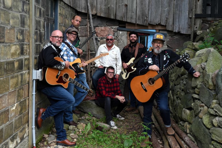 Gallery photo 1 of Blue Rodeo Tribute Featuring: Diamond Mine