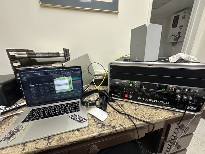 Gallery photo 1 of Diamond Sound Production LLC