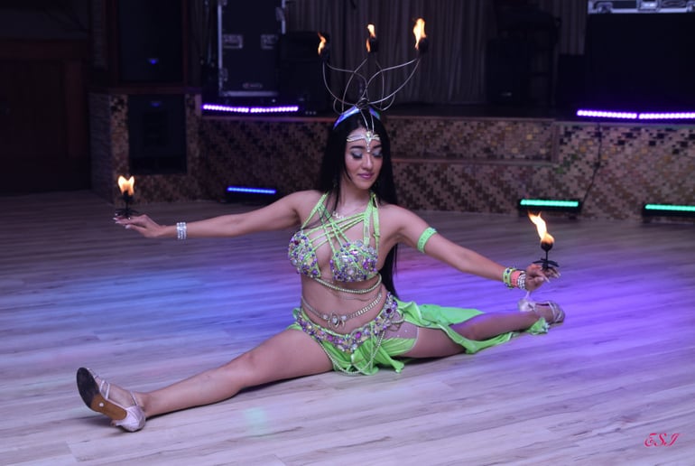 Gallery photo 4 of Diana & The Nile Dancers