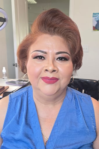 Gallery photo 5 of Diana's Divine Makeup