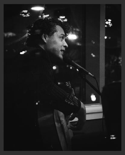 Gallery photo 2 of Diego Ahumada