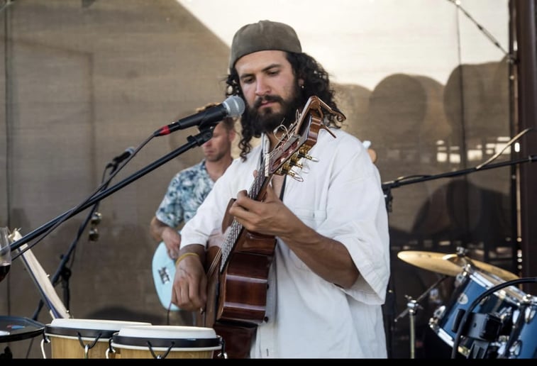 Gallery photo 6 of Diego Espinosa Music