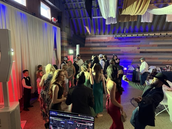 Gallery photo 1 of Dietrich Entertainment
