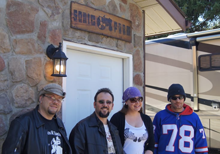 Gallery photo 1 of Diggin' Roots Band