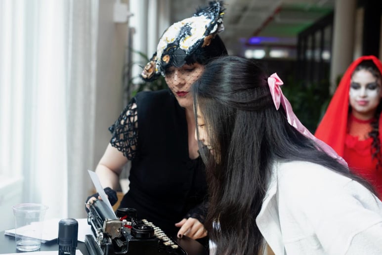 Gallery photo 13 of Oracle Acts Psychic Entertainment