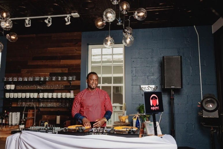 Gallery photo 5 of Dijayfred