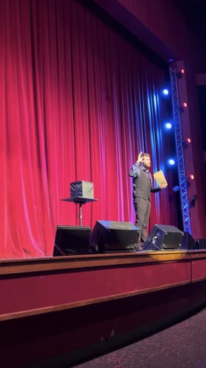 Gallery photo 2 of Dillon Williams Magic