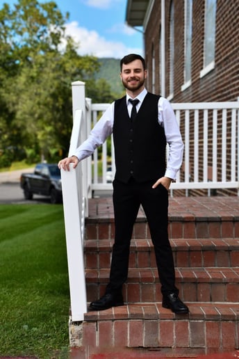 Gallery photo 4 of Dillon Williams Magic