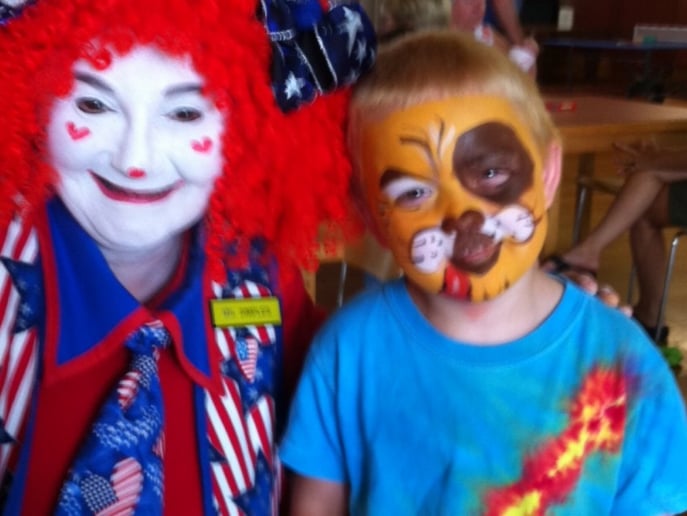 Gallery photo 13 of Dimples the Clown