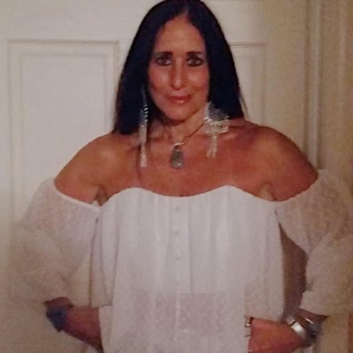 Gallery photo 6 of Dini Gelb