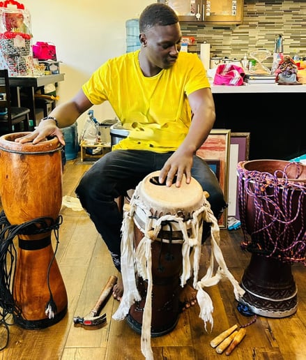 Gallery photo 4 of Diouf Drumming and Events