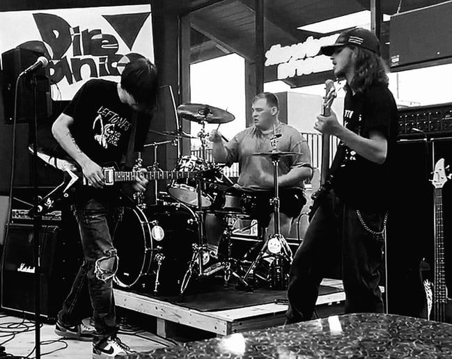Gallery photo 2 of Dire Panic